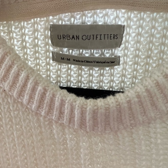 Urban Outfitters Sweater - Picture 3 of 4